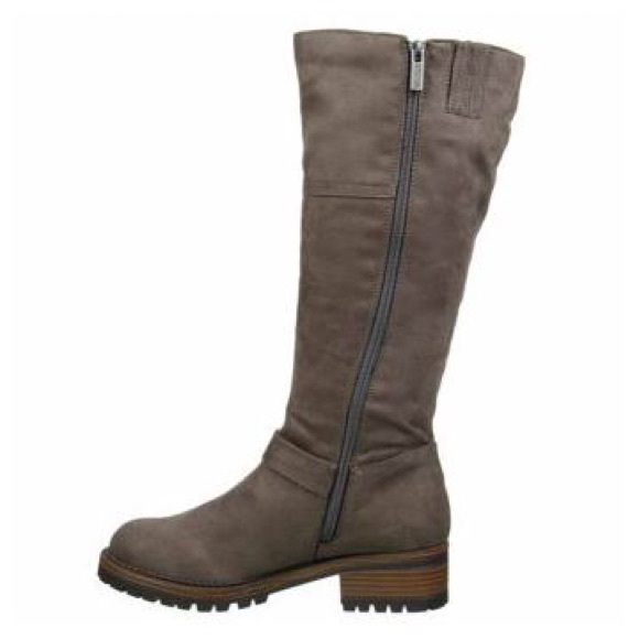 Kenneth Cole Reaction Tough It Out Boots - Picture 5 of 7
